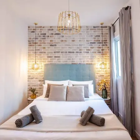 Penthouse With Private Jacuzzi & Rooftop - Center By Rems Apartamento Málaga