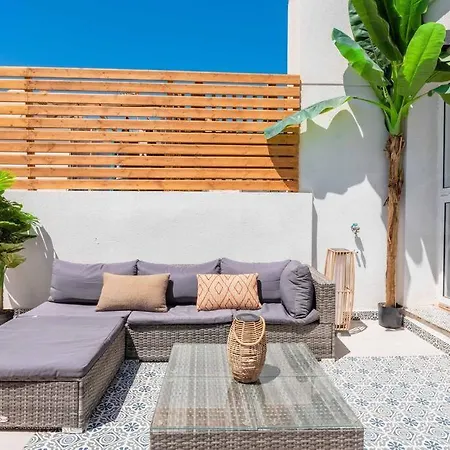 Penthouse With Private Jacuzzi & Rooftop - Center By Rems Apartamento *